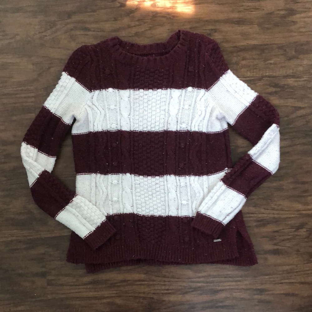 Burgandy and White Sweater Size S